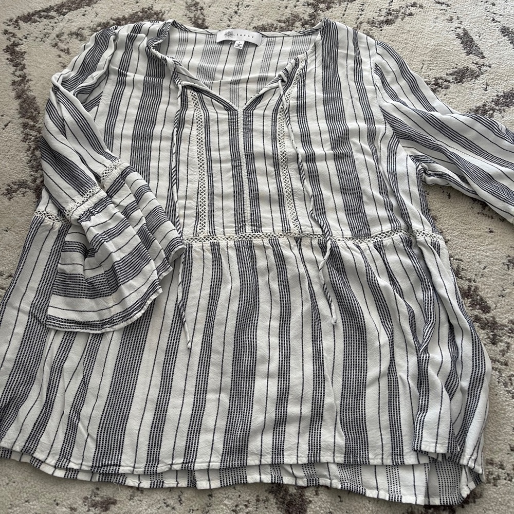 striped shirt